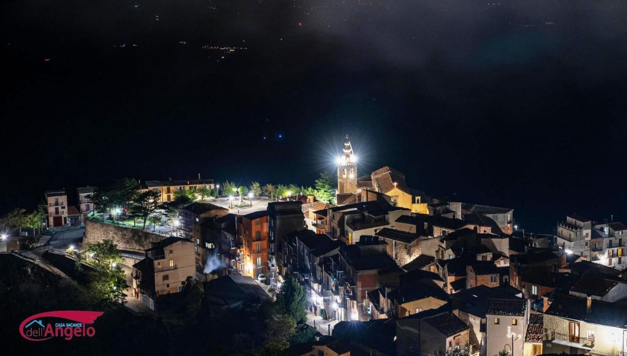 Casa Vacanze Dell'Angelo San Mauro Castelverde 外观 照片